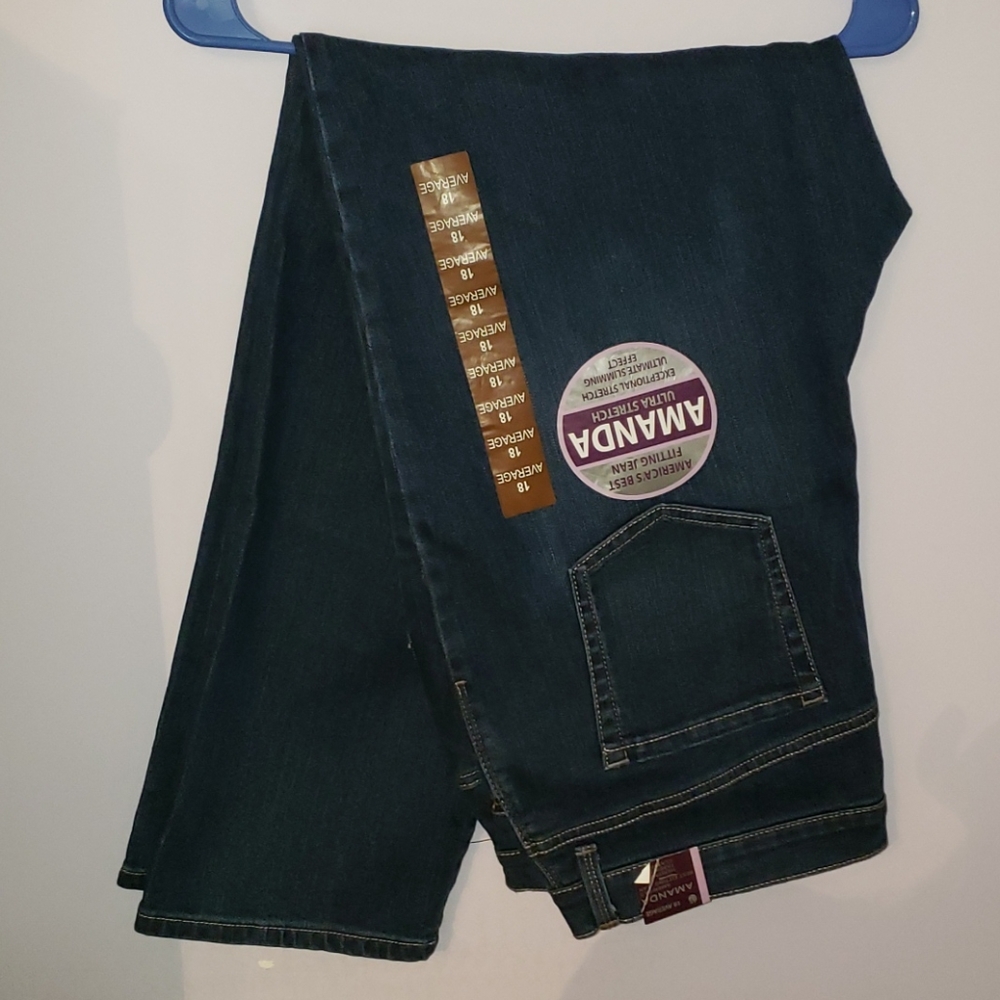Gloria Vanderbilt jeans